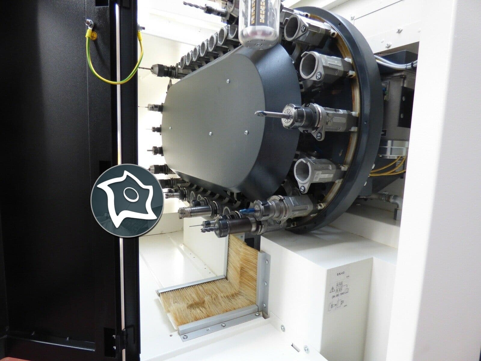 5-осевой фрезерный обрабатывающий центр с ЧПУ DMG CMX 70 U -ID14782