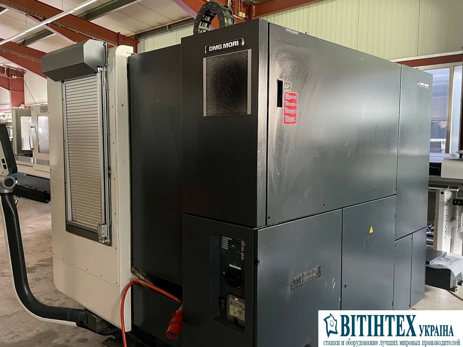 5-осевой фрезерный станок с ЧПУ DMG MORI DMU 50-ID15504