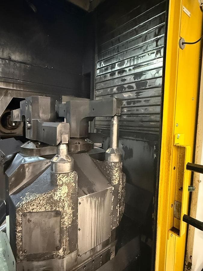 5-осевой горизонтальный обрабатывающий центр с ЧПУ 2013 Grob G 520-ID17474