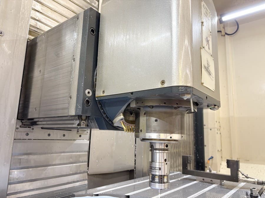 5-осевой обрабатывающий центр с подвижной колонной DMG MORI - DMF 180-7-ID17366