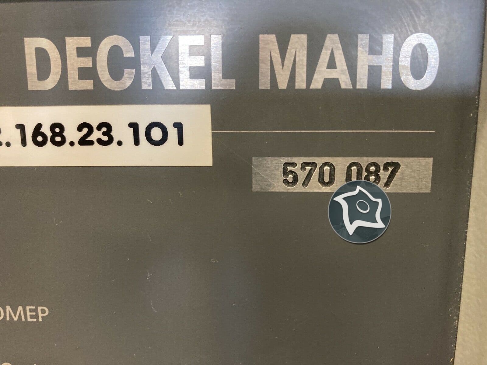 5-осевой вертикально-фрезерный станок с ЧПУ Deckel Maho DMU 70 V-ID14913