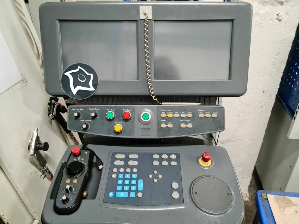 5-осевой вертикальный обрабатывающий центр с ЧПУ HURCO VM 10 U-ID14073