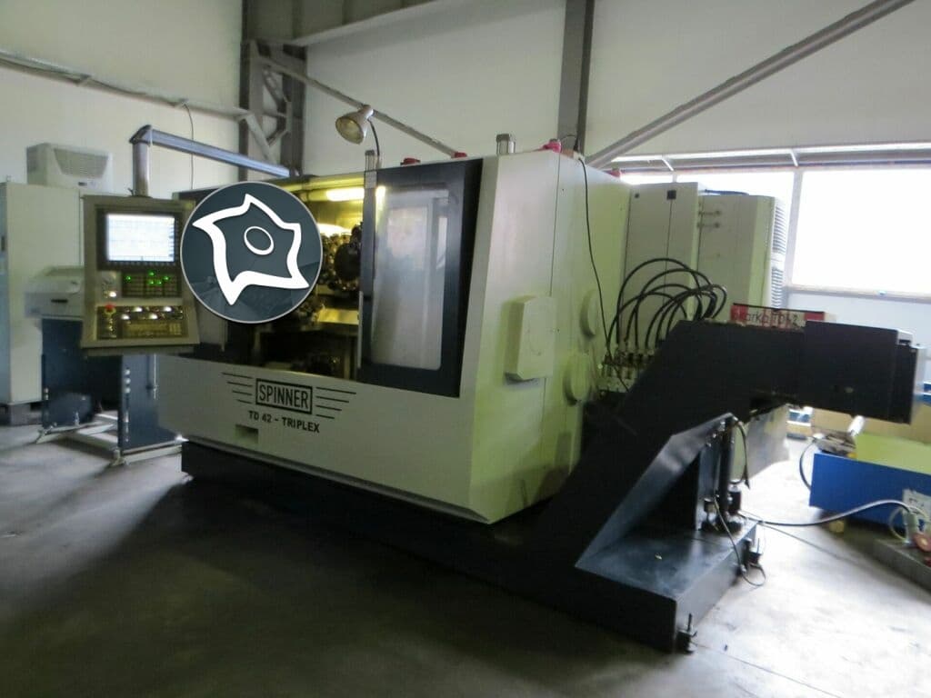 брабатывающий центр токарный с тремя револьверами SPINNER TD 42 Triplex-ID14893