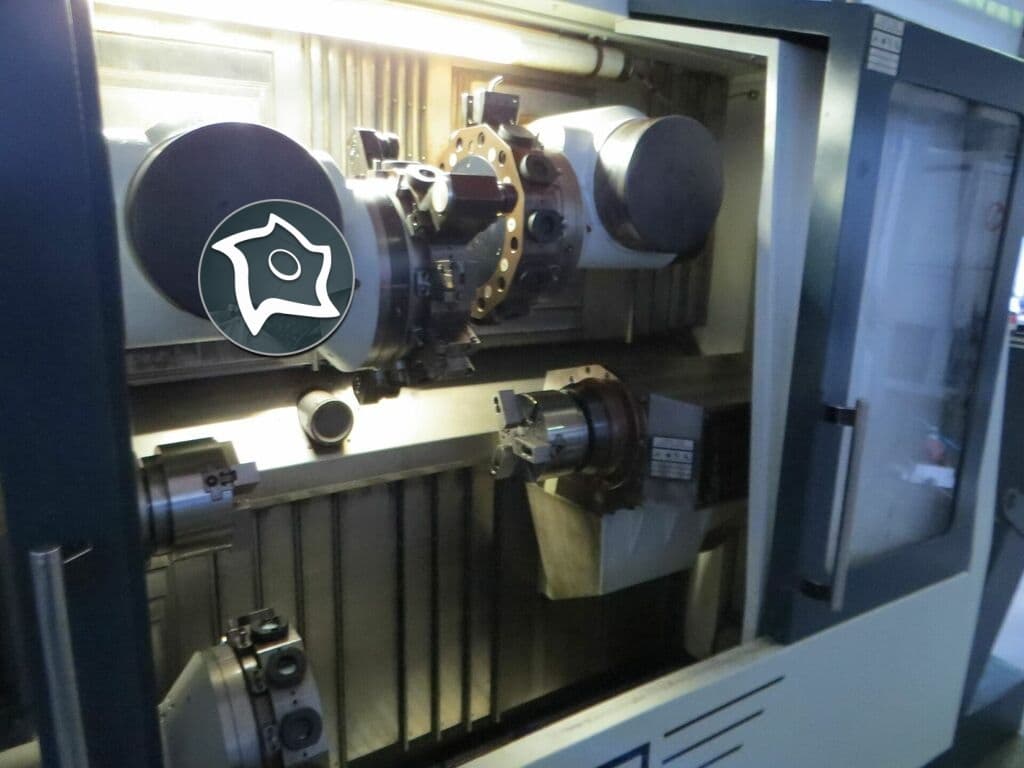 брабатывающий центр токарный с тремя револьверами SPINNER TD 42 Triplex-ID14893