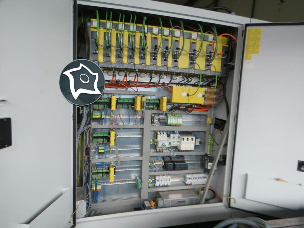 брабатывающий центр токарный с тремя револьверами SPINNER TD 42 Triplex-ID14893