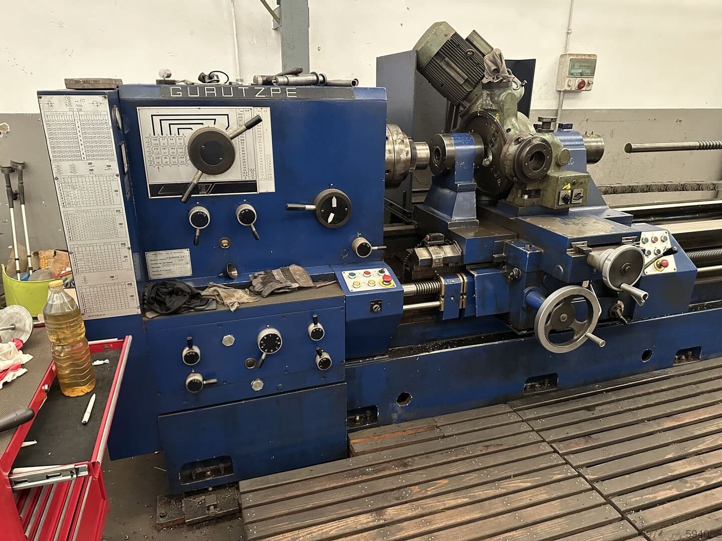 Центральный токарный станок Gurutzpe Super AT-ID17350