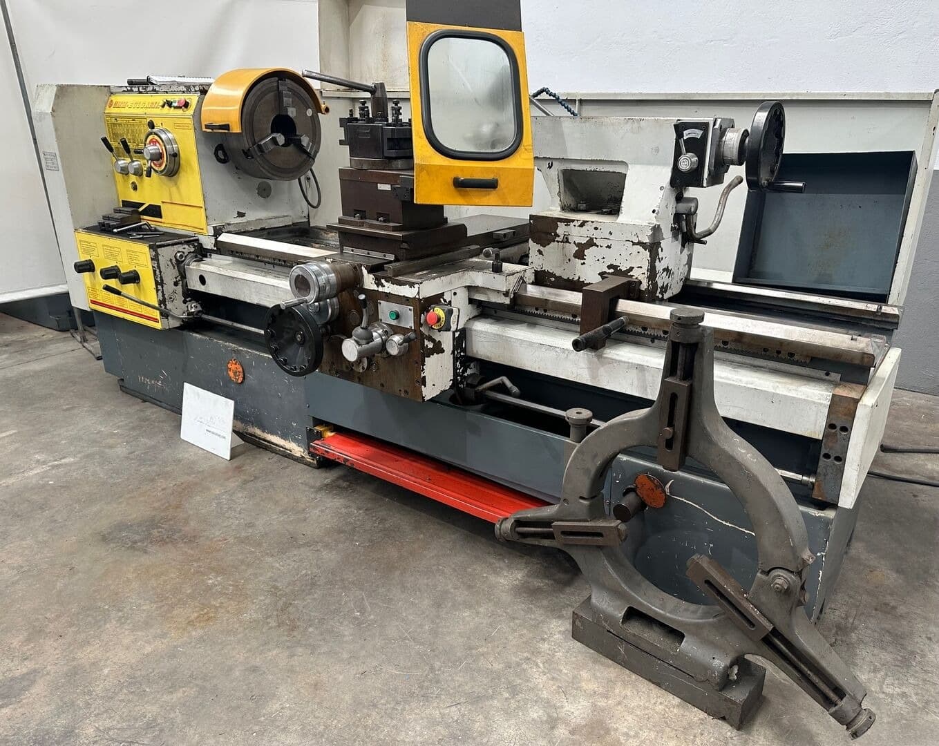 Центральный токарный станок ZMM C10 MSH-ID17349