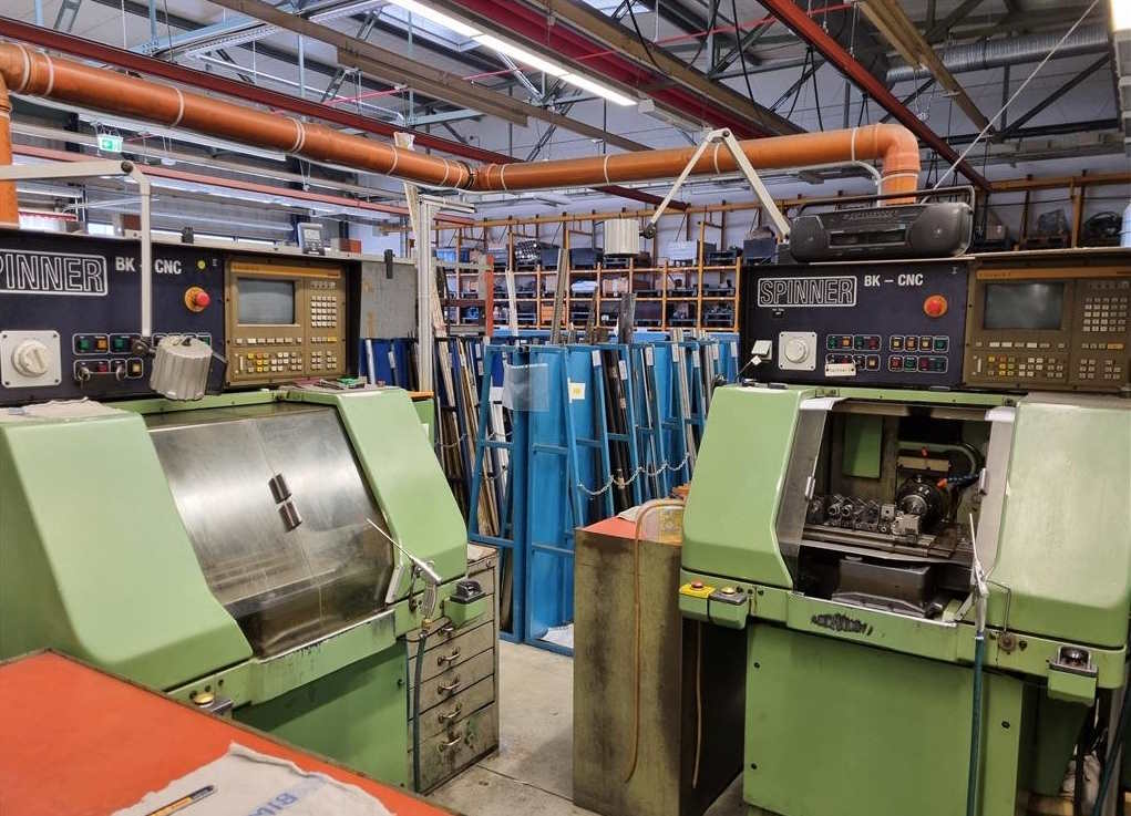 Чистовой токарный станок SPINNER BK - CNC-ID17361