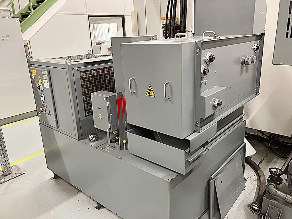 Двухшпиндельный обрабатывающий центр с ЧПУ STAMA MC 536-ID17634