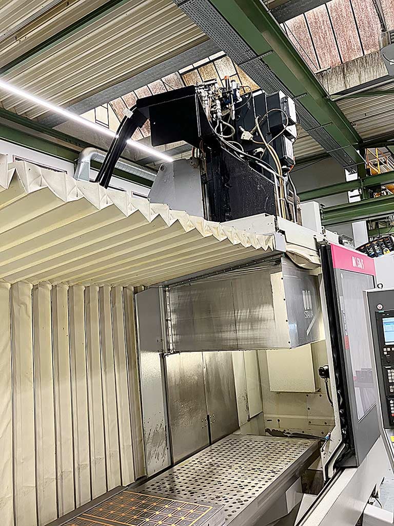 Двухшпиндельный обрабатывающий центр с ЧПУ STAMA MC 536-ID17634