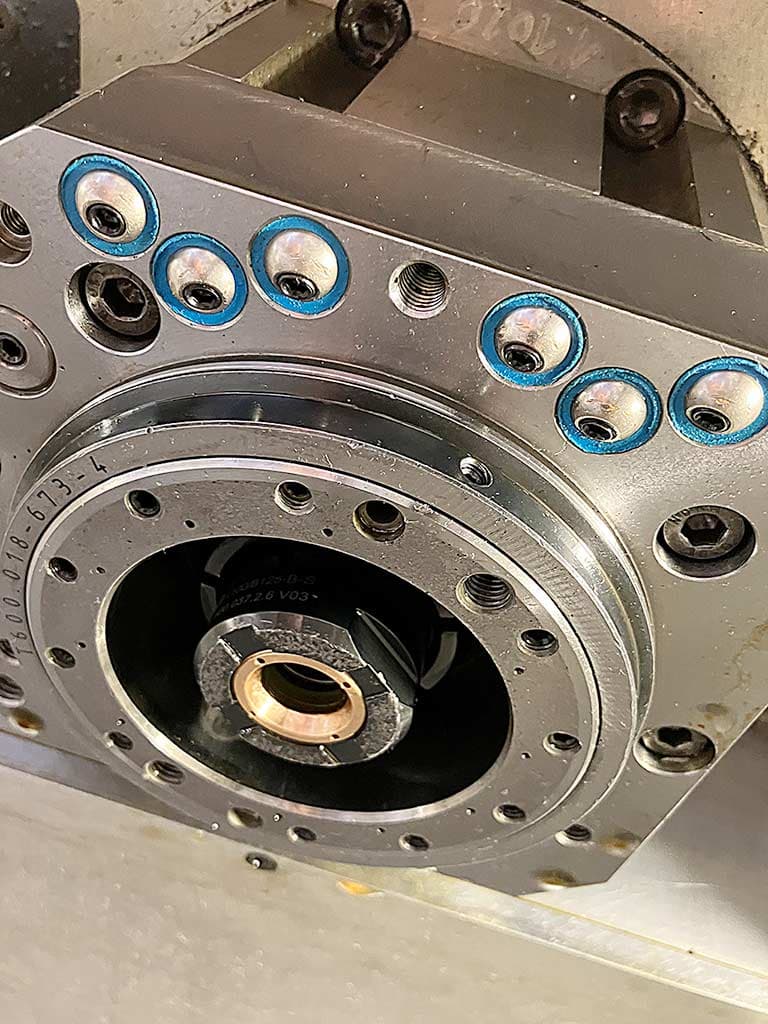 Двухшпиндельный обрабатывающий центр с ЧПУ STAMA MC 536-ID17634