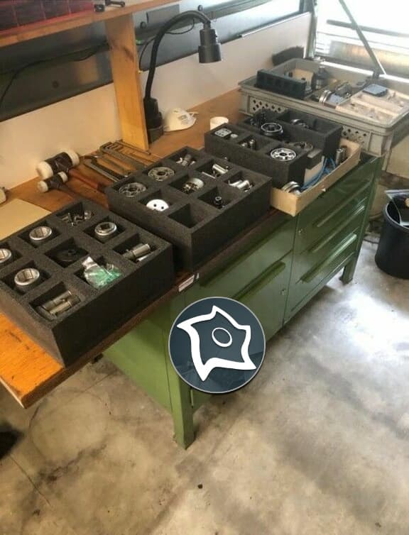 Электроэрозионный прошивной станок с ЧПУ AGIE Agietron 2U-ID15580