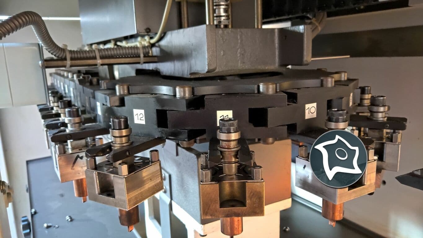 Электроэрозионный прошивной станок с ЧПУ AGIE CHARMILLES Agitron Integral 2-ID13976