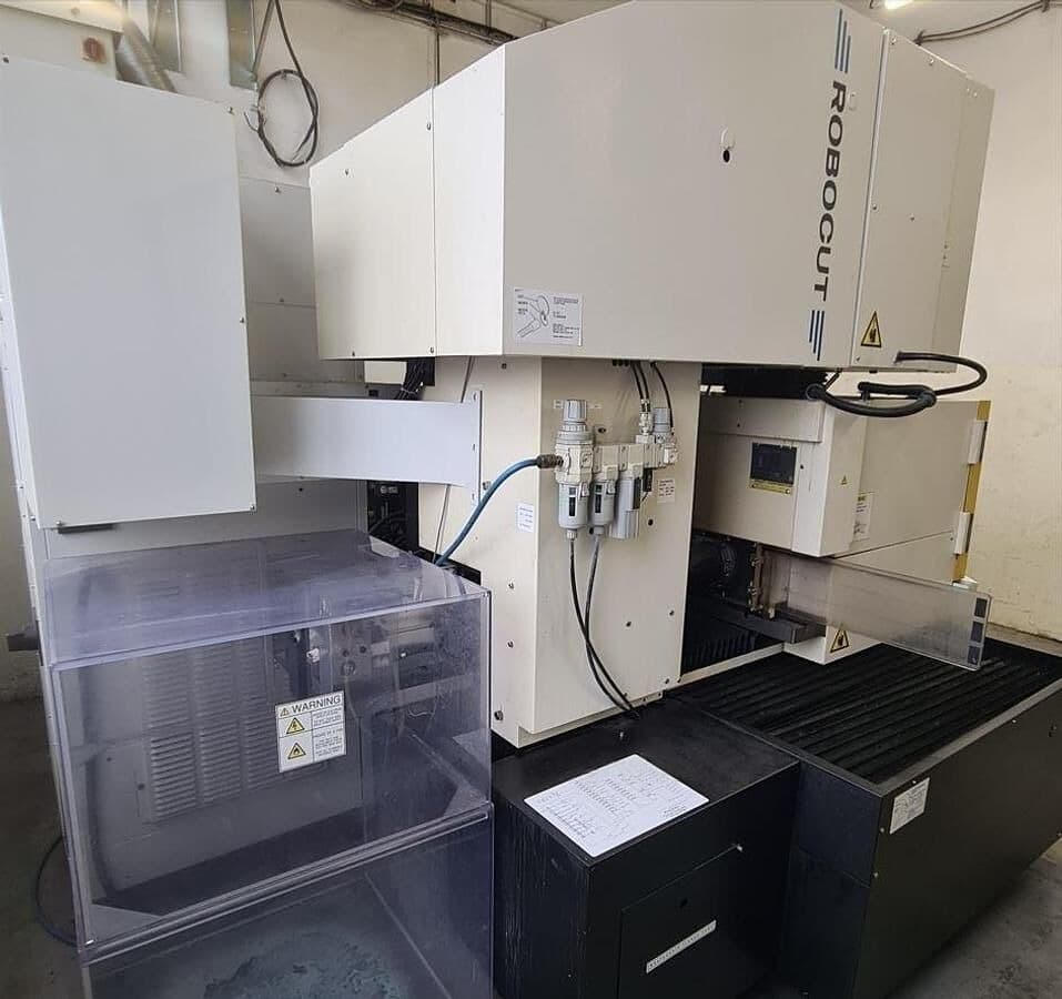 Электроэрозионный станок Fanuc Robocut C 600 i-ID17963