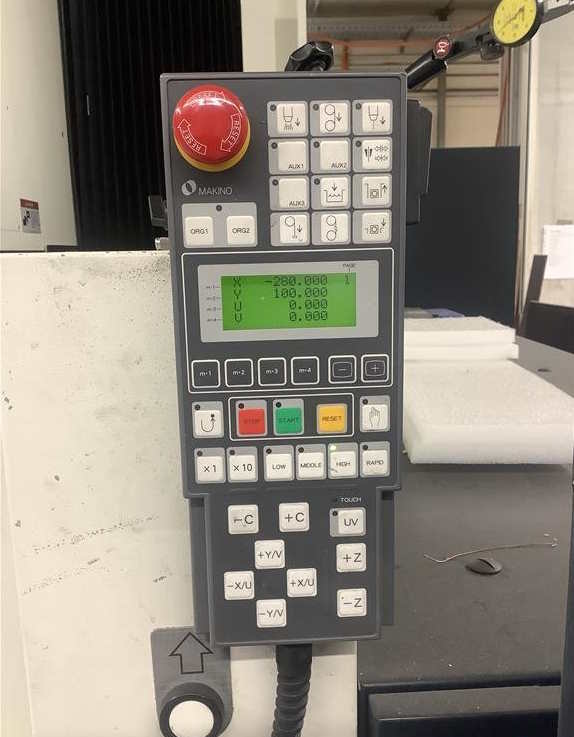 Электроэрозионный станок MAKINO U6 H.E.A.T.-ID17986
