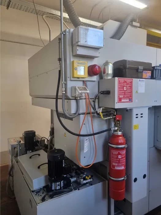 Электроэрозионный станок Mitsubishi EA 12S для обработки штампов-ID17705