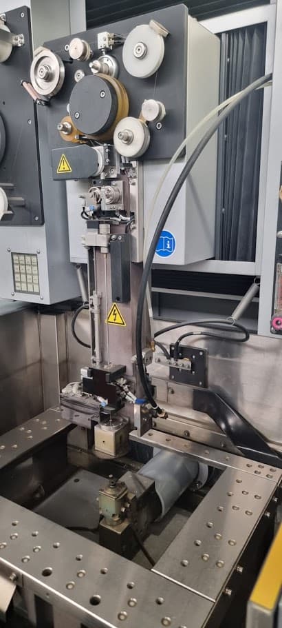 Электроэрозионный станок SODICK VL400Q-ID18004