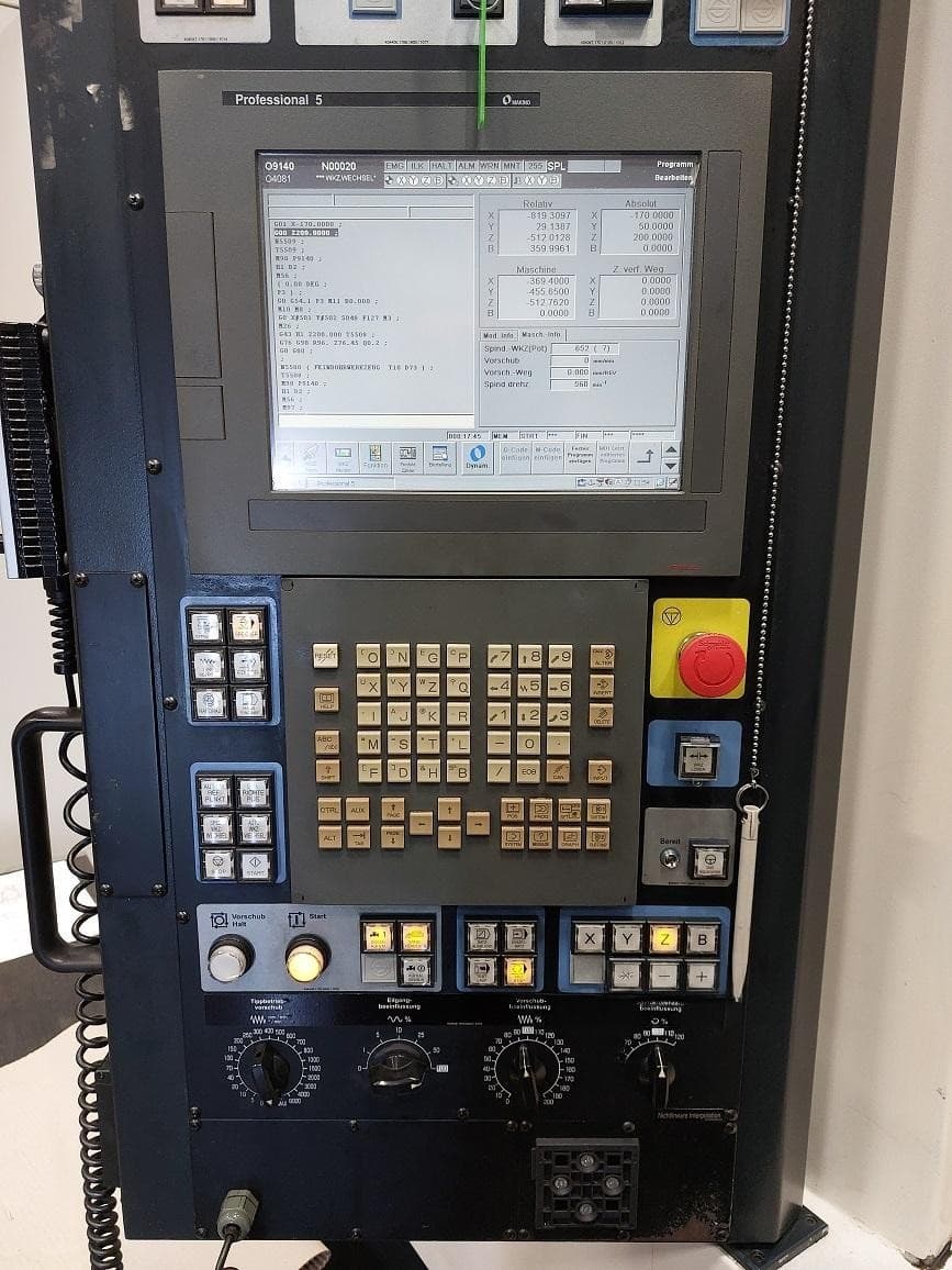 Фрезерные центры с ЧПУ MAKINO A81 с системой Fanuc 310-ID17729