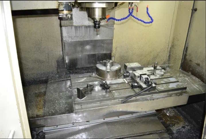 Фрезерный обрабатывающий центр HARDINGE VMC 700-ID17913