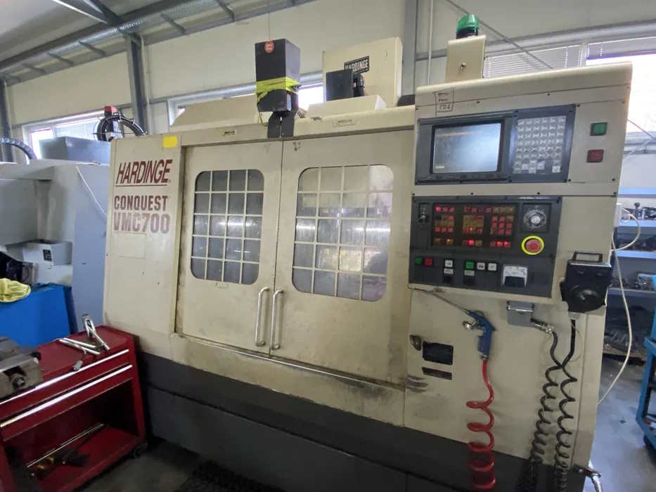 Фрезерный обрабатывающий центр HARDINGE VMC 700-ID17913
