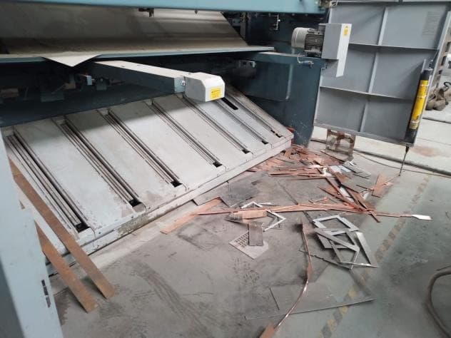 Гидравлические гильотинные ножницы с ЧПУ DURMA VS 3006-ID17655