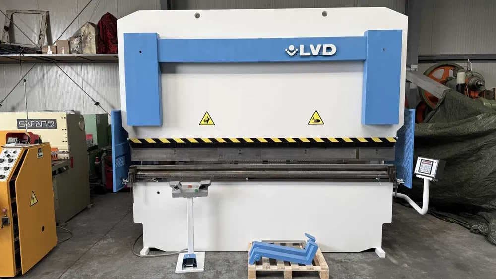 Гидравлический листогибочный пресс LVD PPBL-H-165/30-ID17914