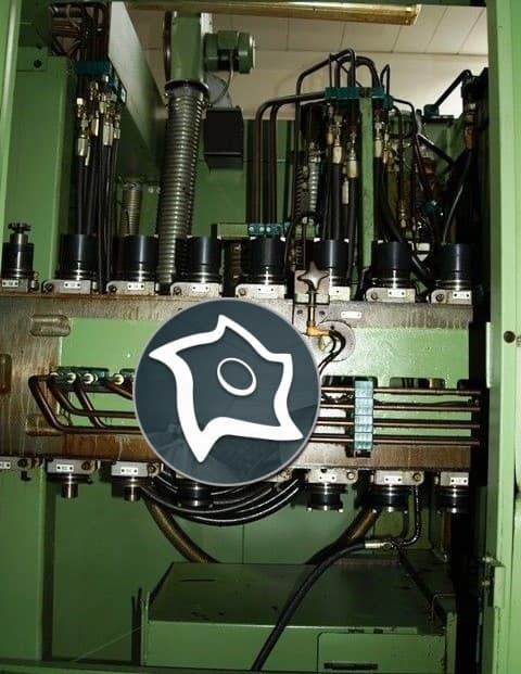 Горизонтально-фрезерный станок DECKEL DC 40-ID10838