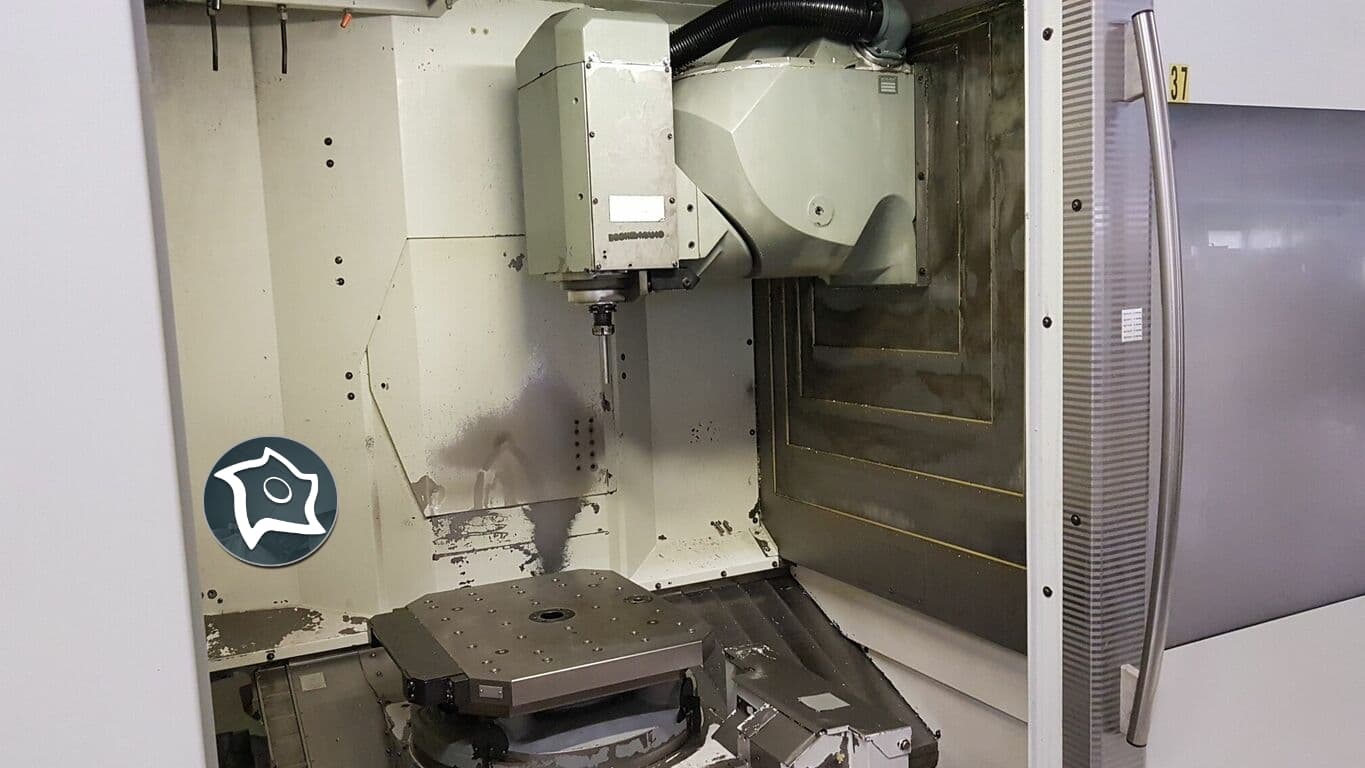 Горизонтально-фрезерный обрабатывающий центр с ЧПУ DMG DECKEL MAHO DMC 60 U HI-DYN-ID12582