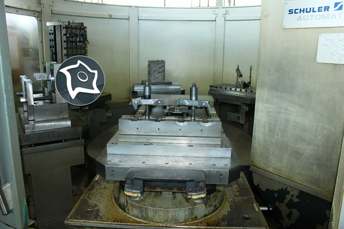 Горизонтально-фрезерный станок с ЧПУ DECKEL MAHO DMC 80 H-ID15423