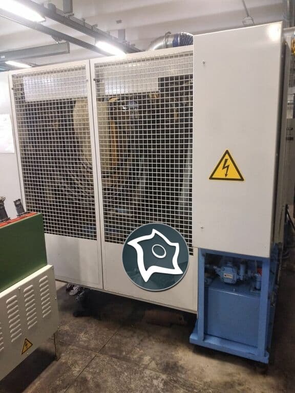 Горизонтально-фрезерный станок с ЧПУ Mazak HTC 400-ID15931