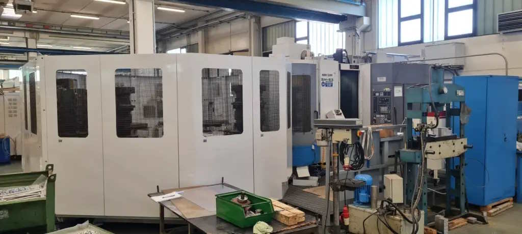 Горизонтальный обрабатывающий центр Mori Seiki SH 630-ID17942