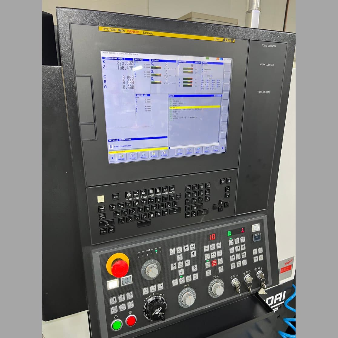 Горизонтальный токарный центр с ЧПУ HYUNDAI WIA SE 2200 LMSA-ID17395