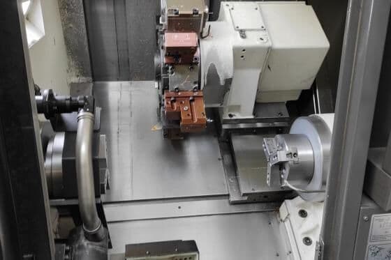 Горизонтальный токарный станок Okuma LB 3000 EX-II -ID17524