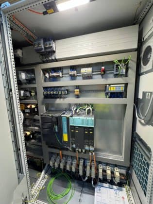 Горизонтальный токарный станок с ЧПУ VDF WOHLENBERG E 1000-ID17371