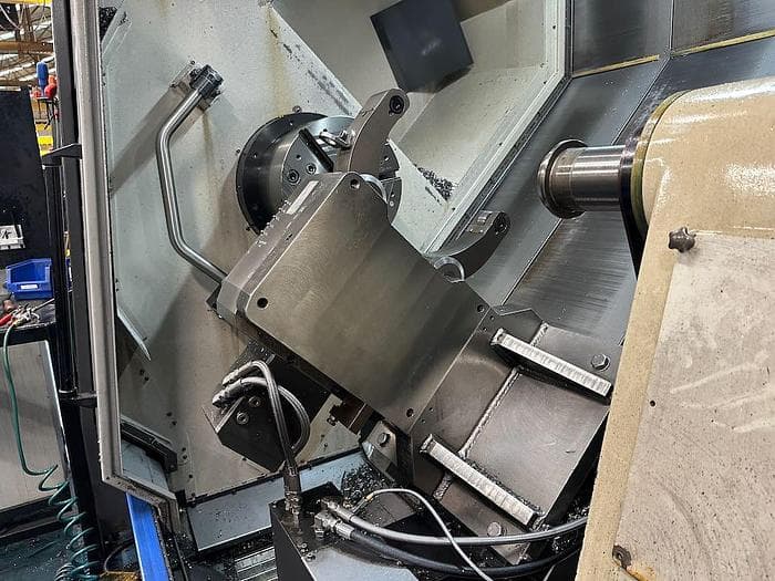 Горизонтальный токарно-фрезерный обрабатывающий центр с ЧПУ 2014 HWACHEON Hi-TECH 850L YMC-ID17135