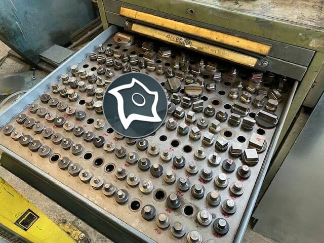 Координатно-пробивной пресс с ЧПУ TRUMPF TC 240 R-ID13483