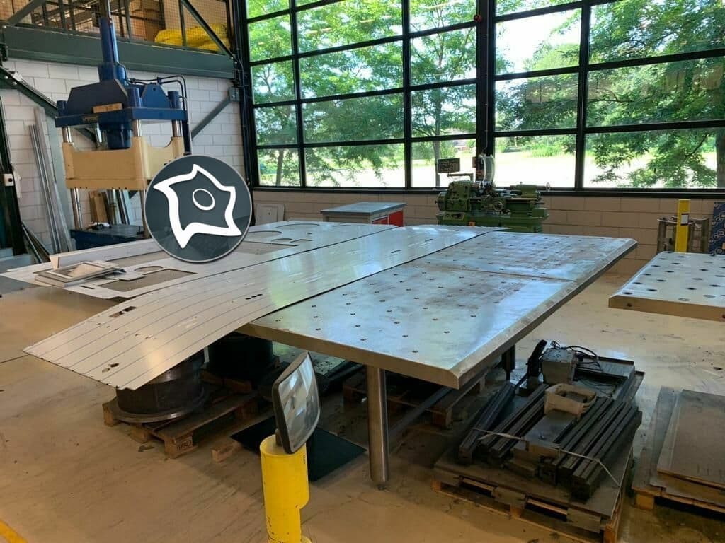 Координатно-пробивной пресс с ЧПУ Trumpf Trumatic 500 R-1300-ID14288