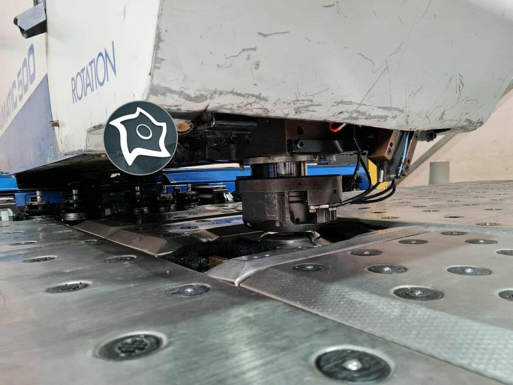 Координатно-пробивной пресс с ЧПУ Trumpf Trumatic TC 500 R - FMC -1600-ID15297