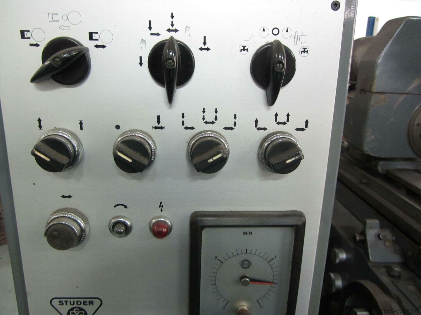 Круглошліфувальний верстат Studer RHU 750-ID17002