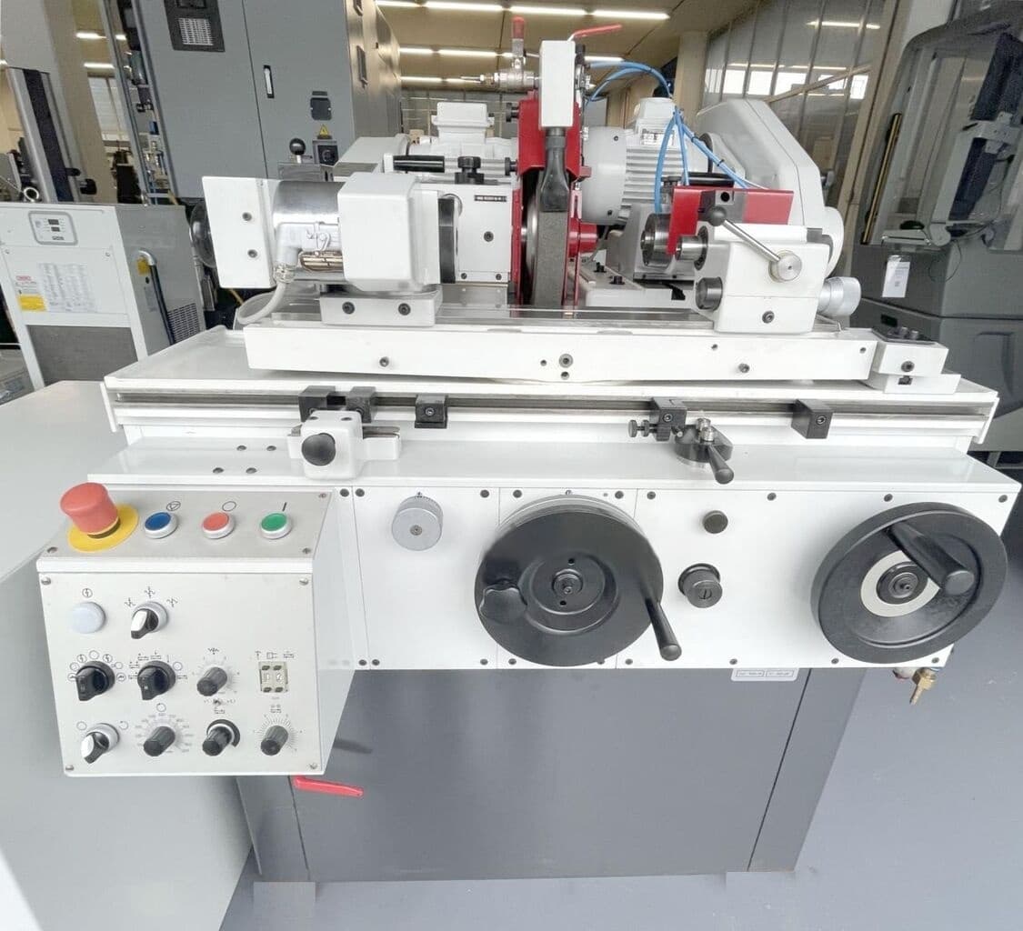 Круглошлифовальный станок STUDER S 20-12-ID17007