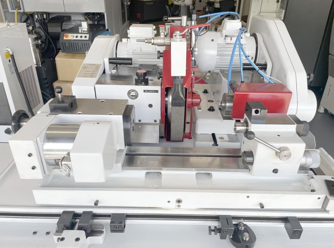 Круглошлифовальный станок STUDER S 20-12-ID17007