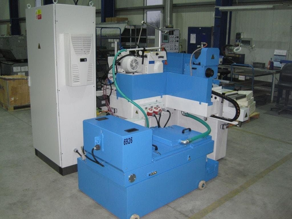 Круглошлифовальный станок TOS BUA 25x630-ID17241