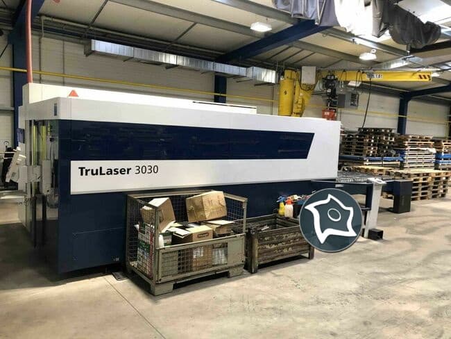 Лазерный станок с ЧПУ TRUMPF TruLaser 3030-ID13516