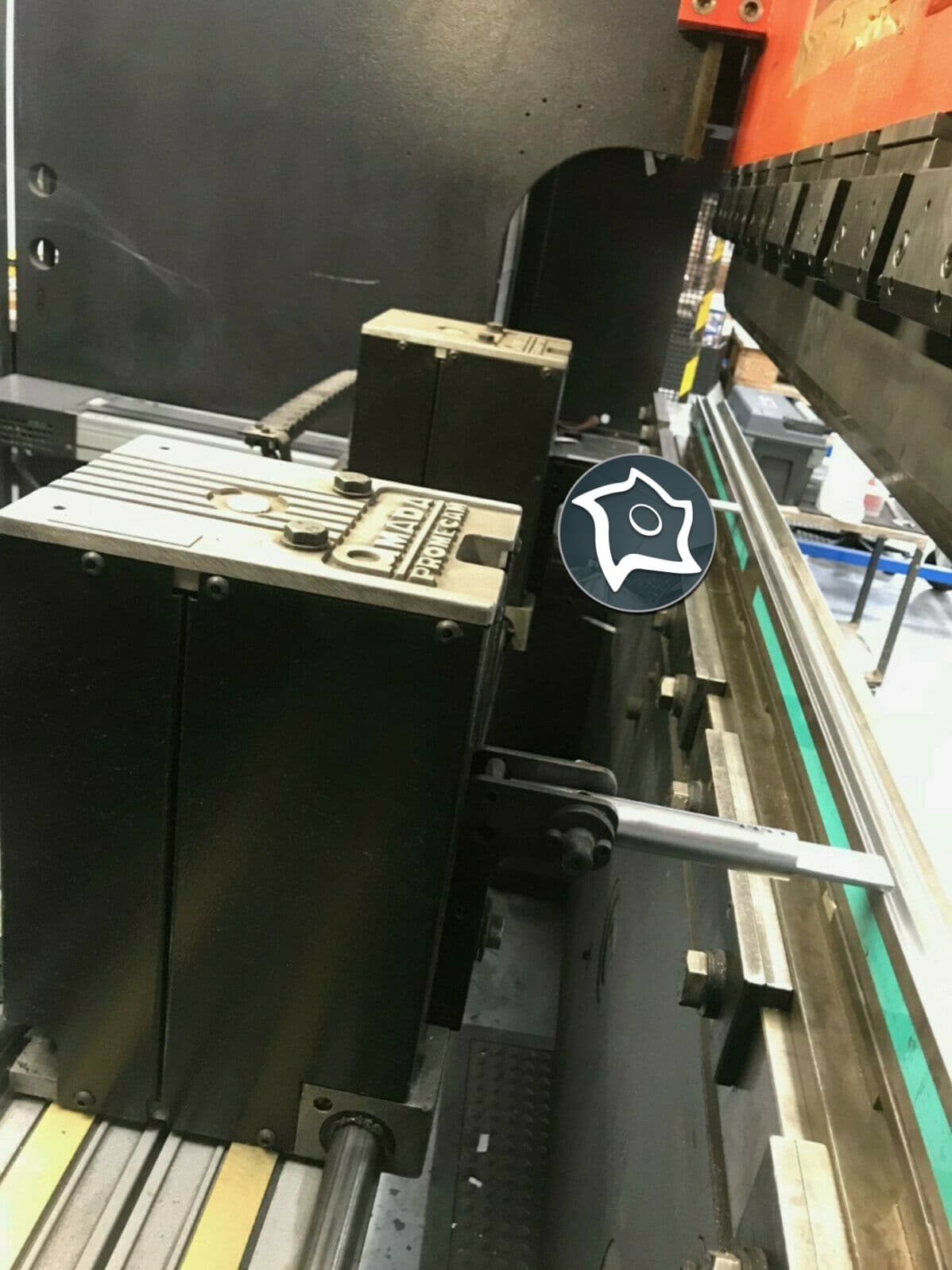 Листогибочный гидравлический пресс с ЧПУ AMADA HFBO 100-3-ID14908