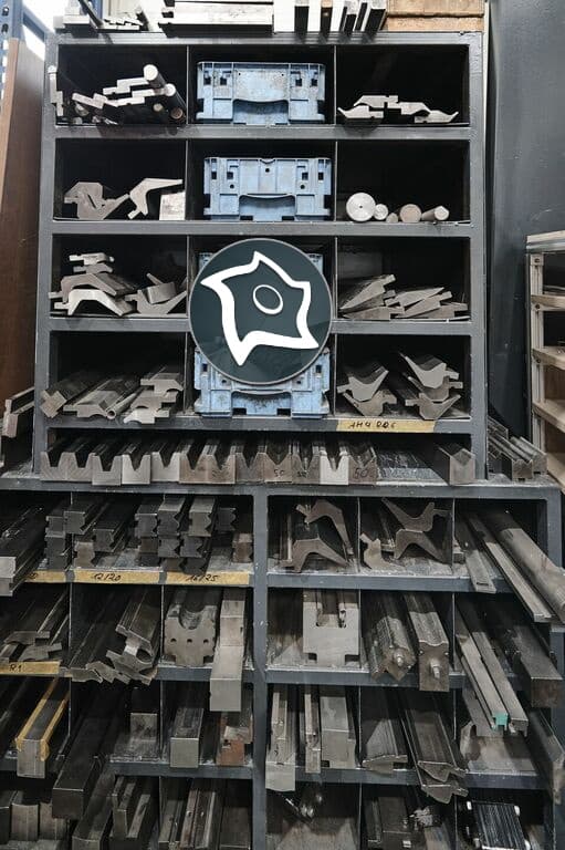 Листогибочный гидравлический пресс с ЧПУ Amada HFT 220-3 L-ID16271