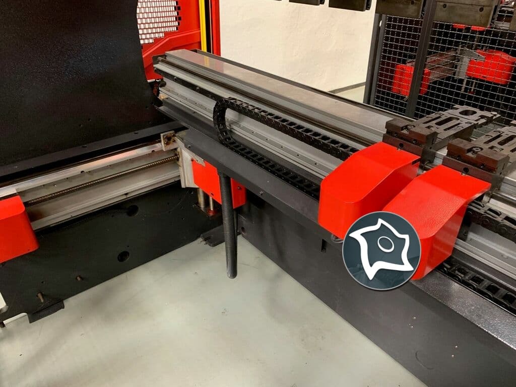 Листогибочный гидравлический пресс с ЧПУ AMADA PROMECAM HFE 100-3-ID15823