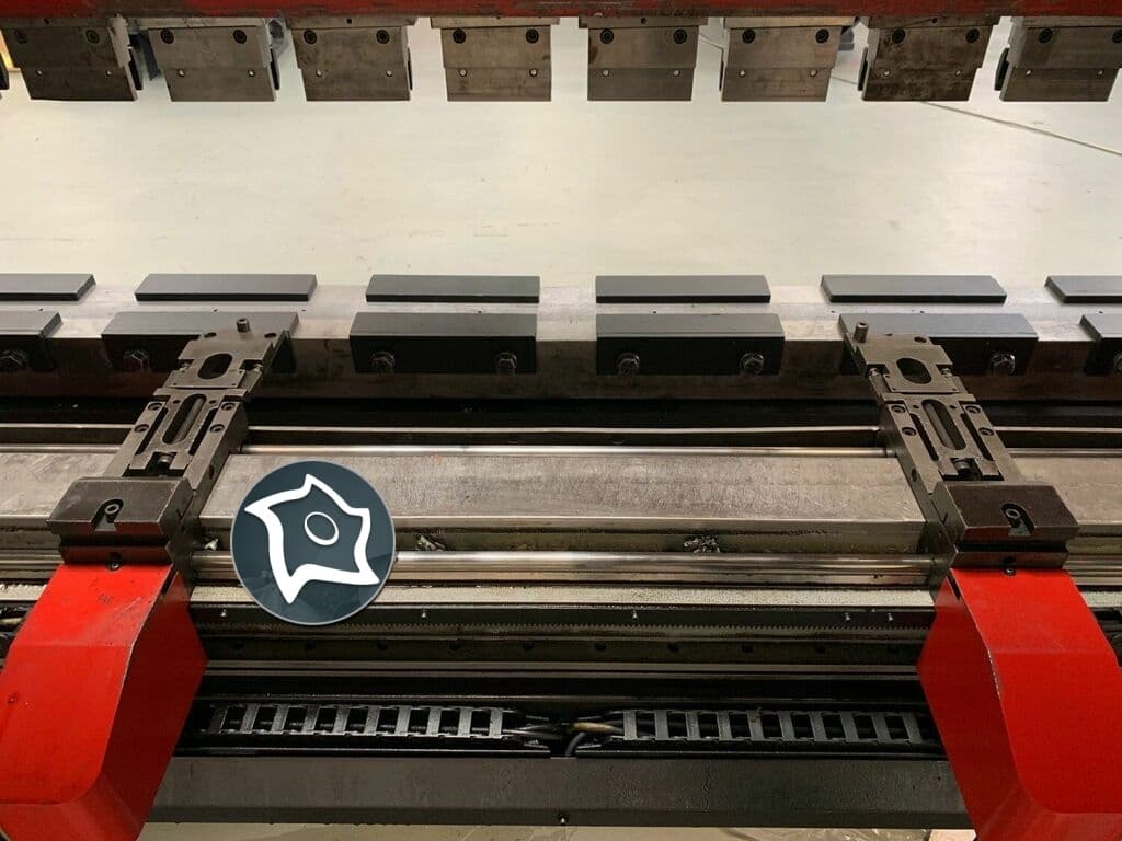 Листогибочный гидравлический пресс с ЧПУ AMADA PROMECAM HFP 220-3-ID15570