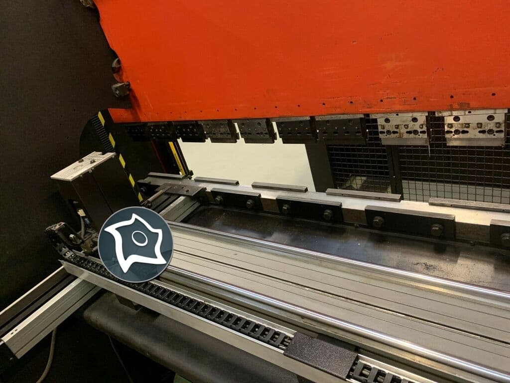 Листогибочный гидравлический пресс с ЧПУ AMADA PROMECAM ITS2 125-3-ID15558