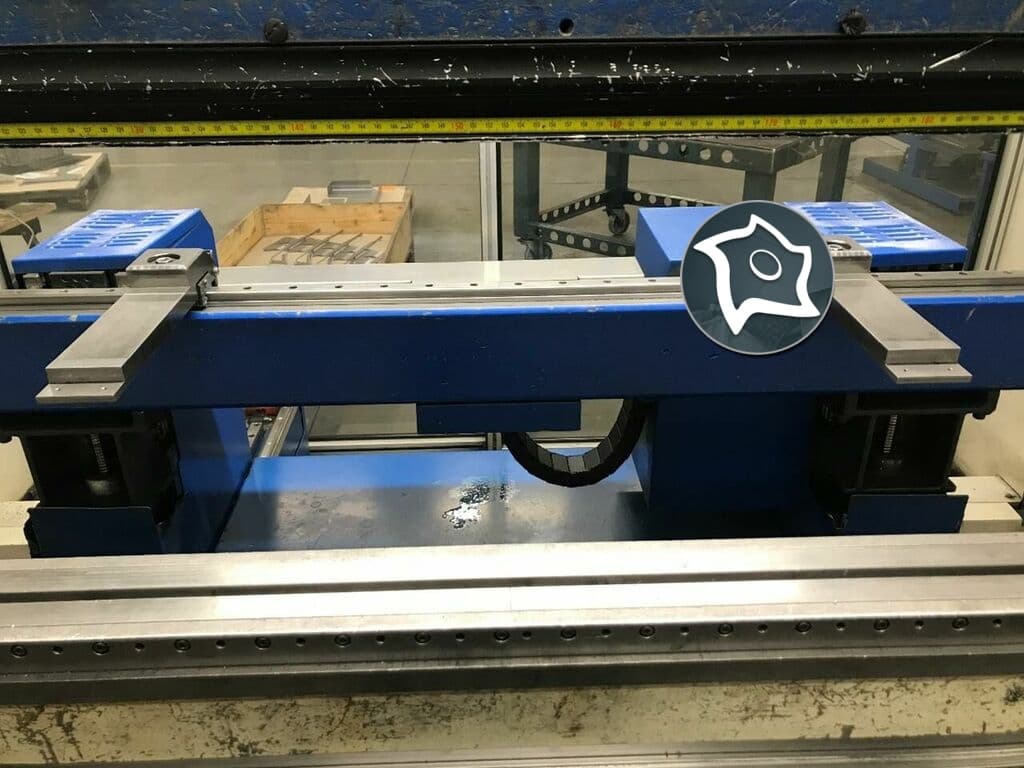 Листогибочный гидравлический пресс с ЧПУ Trumpf TrumaBend V 130-ID15565