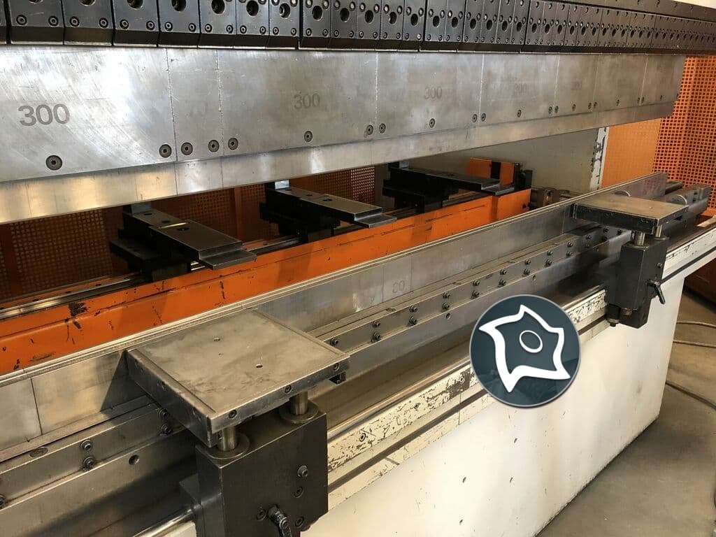 Листогибочный гидравлический пресс с ЧПУ Weinbrenner GP 160 / 3050-ID14907